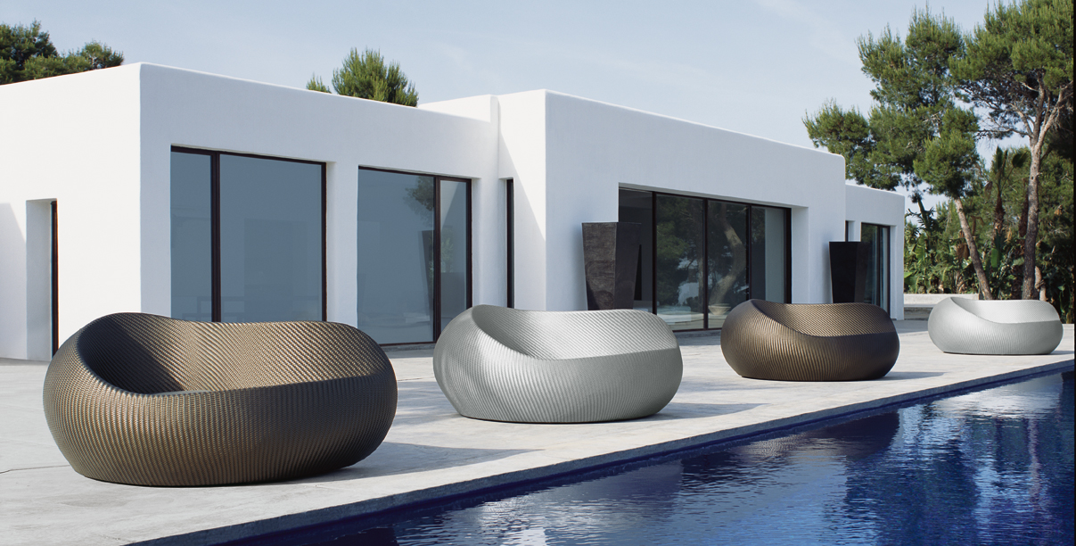Yin yang – shaped by elements