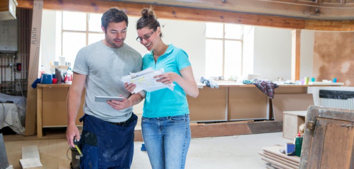 Renovieren mit dem Fachmann ©istock.com/SolStock